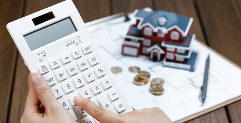 Gastos de cierre: por qué son importantes en tu compra de finca raíz en Miami